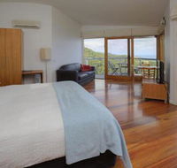 Chriss Beacon Point Restaurant  Villas - Yarra Valley Accommodation