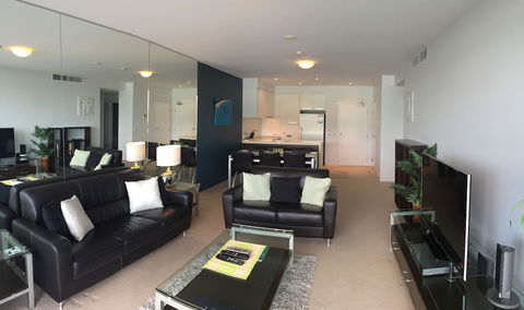 Cairns Private Apartments - Yarra Valley Accommodation 4