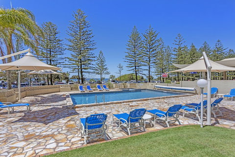 Southern Cross Beachfront Holiday Apartments - Yarra Valley Accommodation 2