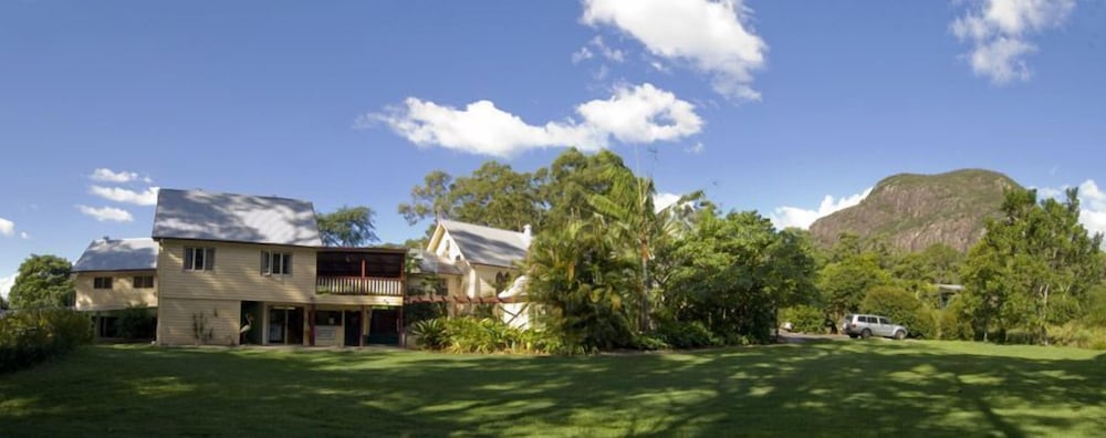 Glass House Mountains QLD Yarra Valley Accommodation