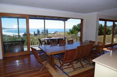 Beau Soleil 28 East Street - Yarra Valley Accommodation 6