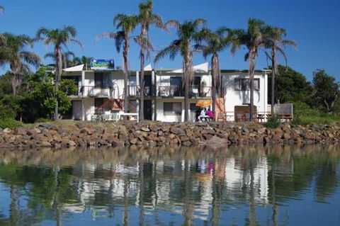 Beachfront 3 25 Willow Street - Yarra Valley Accommodation 2