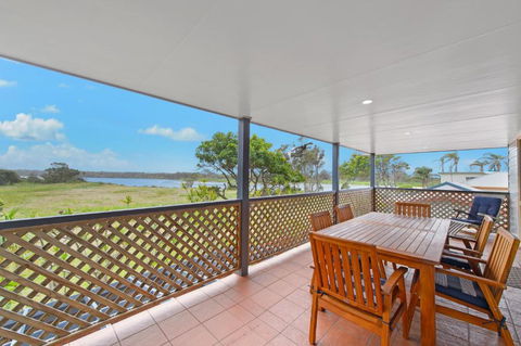 Bellhaven 2 17 Willow Street - Yarra Valley Accommodation 3