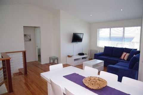 Beach Club 1 5 Gowing Street - Yarra Valley Accommodation 2