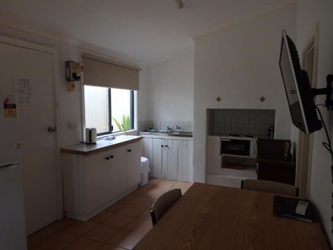 Lazy Lobster Holiday Units & Chalets - Yarra Valley Accommodation 4