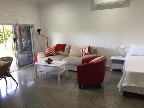 The Cyclone Shelter - Yarra Valley Accommodation 6