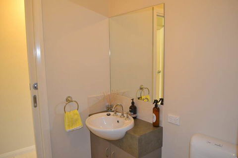 Waterview - 2 Doc Crt - Yarra Valley Accommodation 3