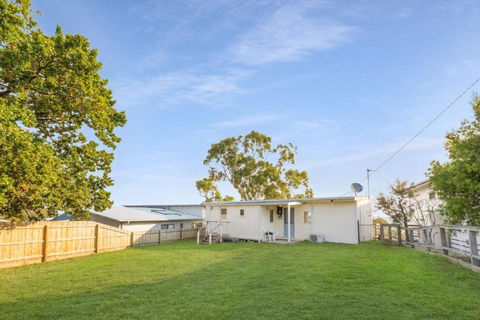Lakescapes Cottage 180 Degree Panoramic Views - Yarra Valley Accommodation 5