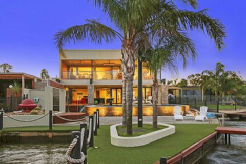 Lang Street Luxury Retreat Mulwala - Yarra Valley Accommodation 0