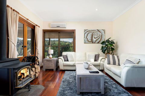 Talumberi 221 Trapyard Road - Yarra Valley Accommodation 5