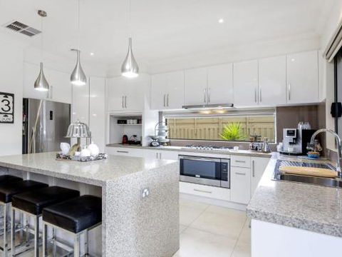 LA DOLCE VITA RETREAT RYE - Yarra Valley Accommodation 3