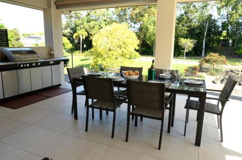 LANDSCAPE At PALM COVE - Yarra Valley Accommodation 2