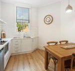 Little Hopwood Apartments No2 - Yarra Valley Accommodation
