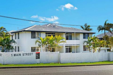 WAVES On MAIN 4 / 1 MAIN STREET - Yarra Valley Accommodation 4