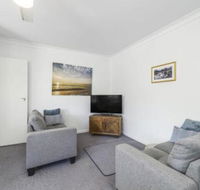 Maliblue 5 / 1 Main Street Crescent Head - Yarra Valley Accommodation