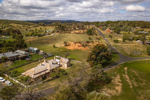 Post Office Residence - Yarra Valley Accommodation 1