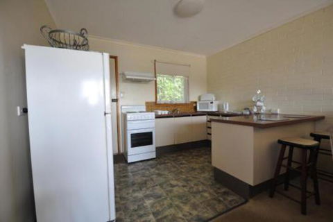 Ballymena Holiday Units - Yarra Valley Accommodation 2