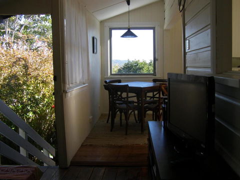 The Tree House 6 Gowing Street - Yarra Valley Accommodation 4