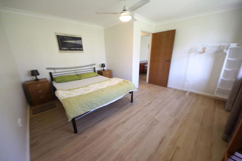Barefoot Bungalow At Hat Head - Yarra Valley Accommodation 2