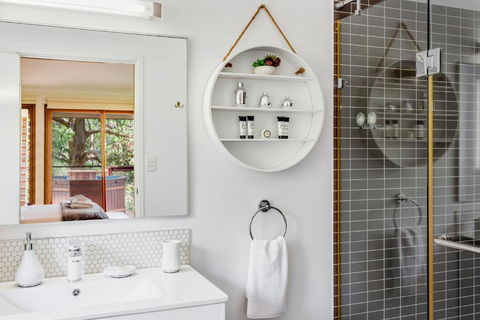 Ravensbourne Escape Tree Tops - Yarra Valley Accommodation 3