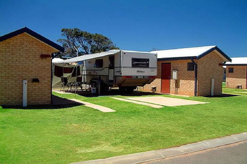 BIG4 Dongara Denison Beach Holiday Park - Yarra Valley Accommodation 4