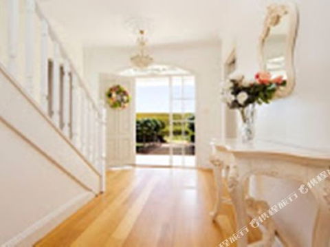 Maison Blue Pty Ltd Adelaide - Yarra Valley Accommodation 6