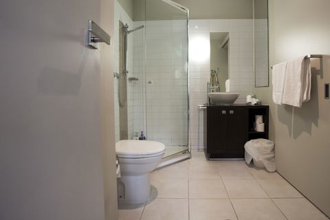 ReadySet Apartments On Altona - Yarra Valley Accommodation 4