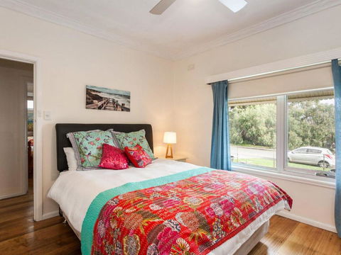 OCEAN SOUNDS Anglesea - Yarra Valley Accommodation 5