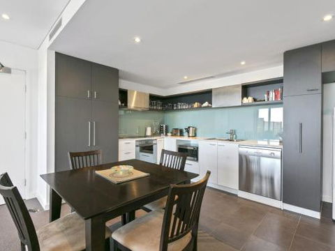 LORNE CHALET APARTMENT 36 Central Location - Yarra Valley Accommodation 6