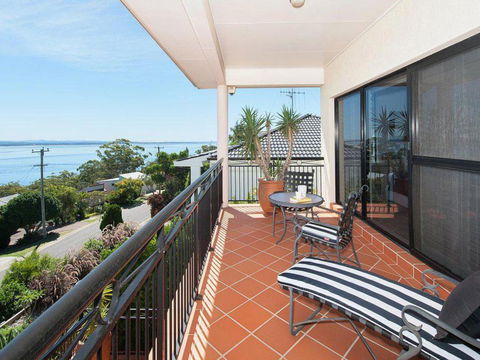 La CimaatNelson Bay - Yarra Valley Accommodation 5