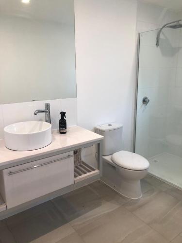 Carinya Coastal Cottage - Yarra Valley Accommodation 3