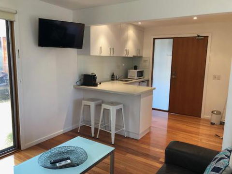Carinya Coastal Cottage - Yarra Valley Accommodation 2