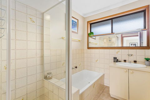 CAPEL A Great Family Getaway - Yarra Valley Accommodation 3