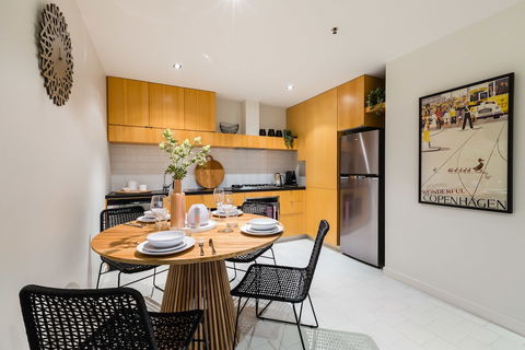 Auguste 2 BDR Melbourne Apartment - Yarra Valley Accommodation 4