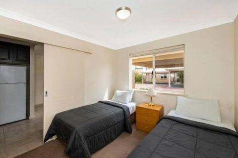 Lakeside Holiday Apartments - Yarra Valley Accommodation 5