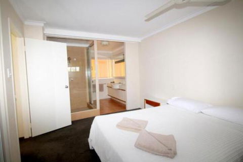 Lakeside Holiday Apartments - Yarra Valley Accommodation 2