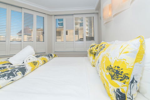 La Grande Apartments Broadbeach - Yarra Valley Accommodation 5