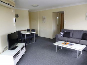 Le Lavandou Holiday Apartments - Yarra Valley Accommodation 4