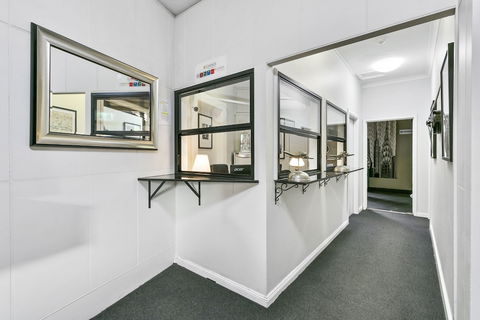 Airport Hotel Sydney - Yarra Valley Accommodation 1