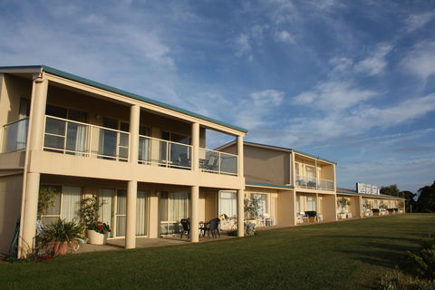 Lakeview Motel & Apartments - Yarra Valley Accommodation 0
