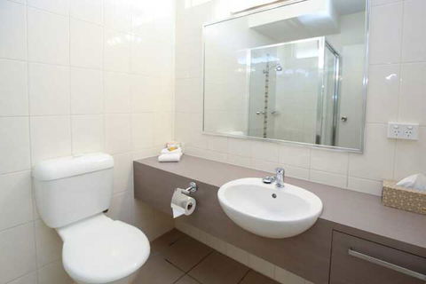 Sandors Motor Inn - Yarra Valley Accommodation 7