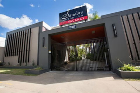 Sandors Motor Inn - Yarra Valley Accommodation 0
