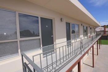 Seven Pines Motor Inn - Yarra Valley Accommodation 1