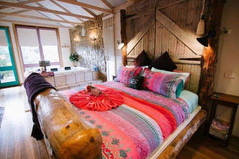 Ditto Daddys - Yarra Valley Accommodation 4