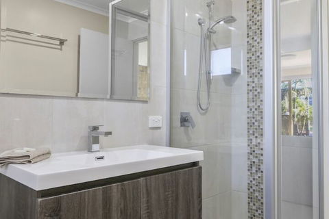 Lakeside Holiday Apartments Merimbula - Yarra Valley Accommodation 6