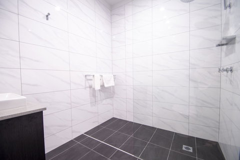 Historic Hydro Motor Inn - Yarra Valley Accommodation 6