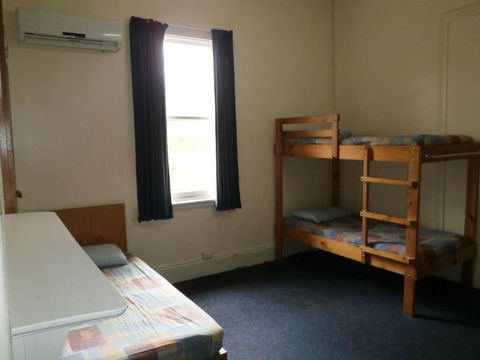 Launceston Backpackers - Hostel - Yarra Valley Accommodation 5