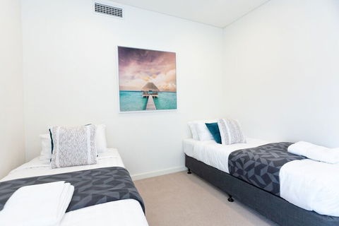 Enjoy Penthouse Living In The CBD - Yarra Valley Accommodation 2