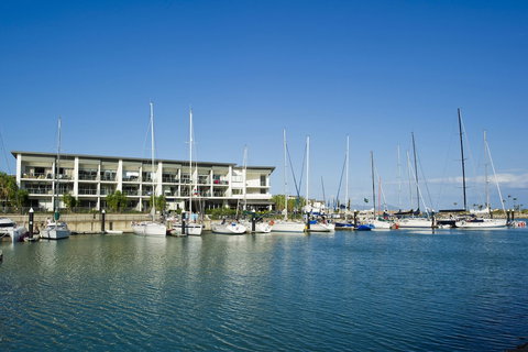 Blue On Blue Studio Room 1222 - Yarra Valley Accommodation 0