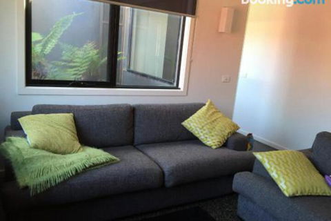 3 Anderson Avenue Sandy Point - Yarra Valley Accommodation 5